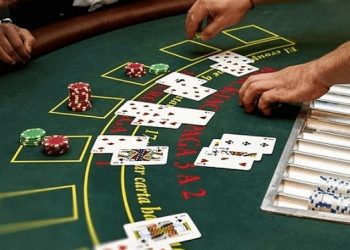 Hướng dẫn chơi Poker QH88 chi tiết, chắc thắng 100%