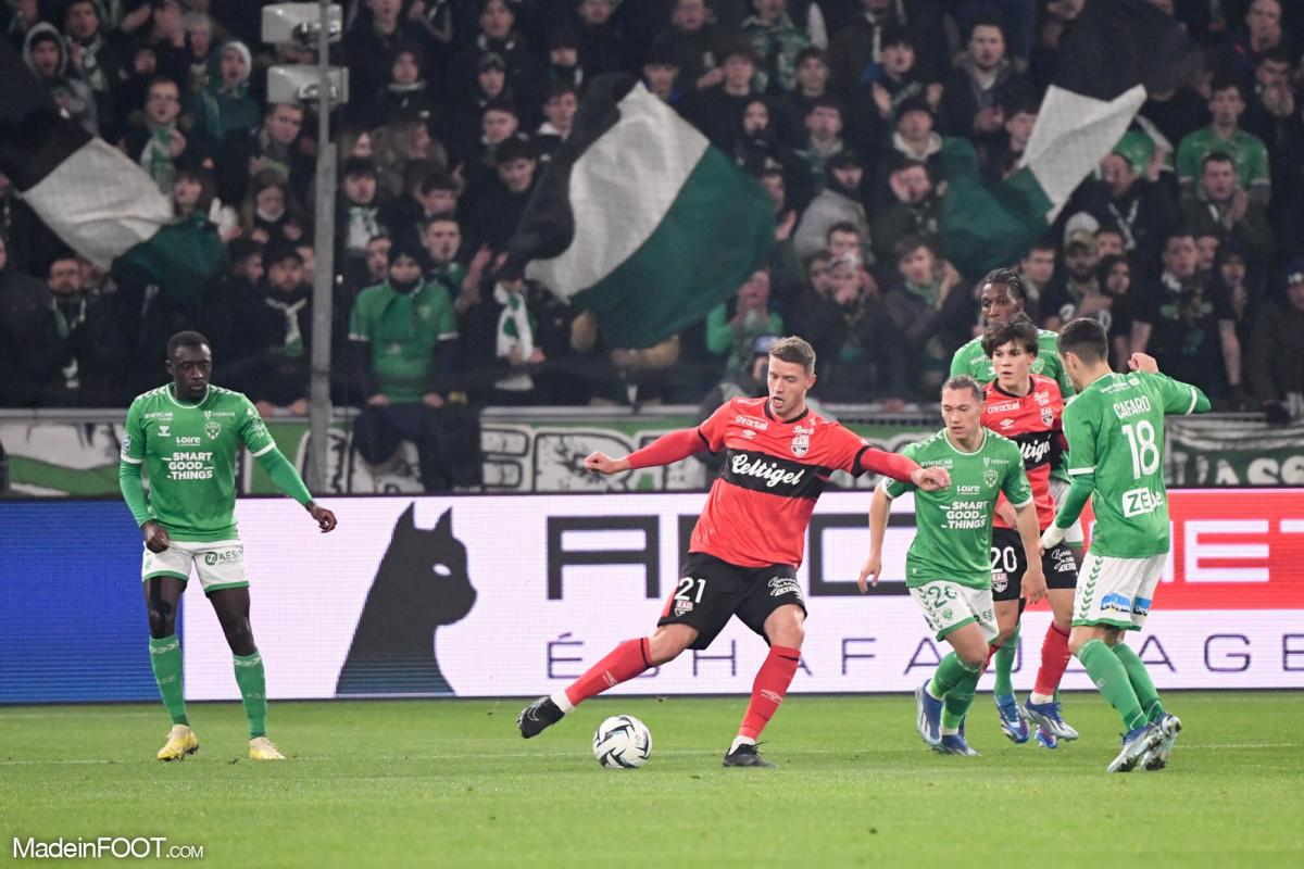 Saint-Etienne và Guingamp